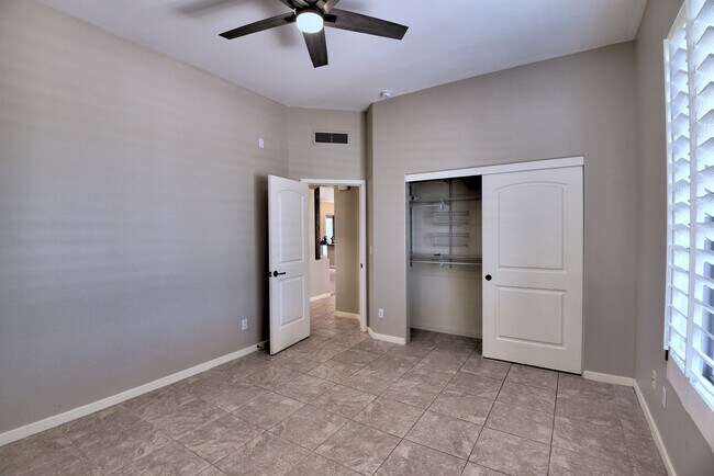 Building Photo - 27115 N 44th St
