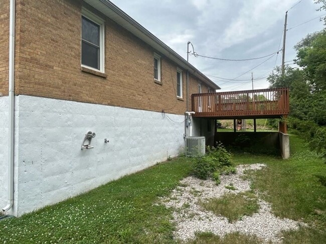 Building Photo - COMING SOON! Beautiful 4 Bedroom Home in N...