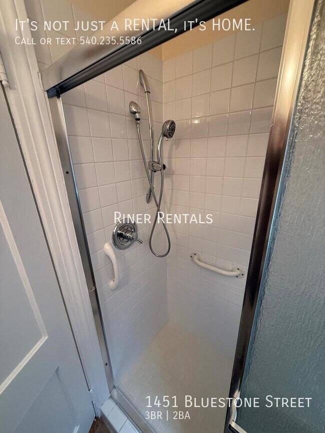 Building Photo - 1451 Bluestone St