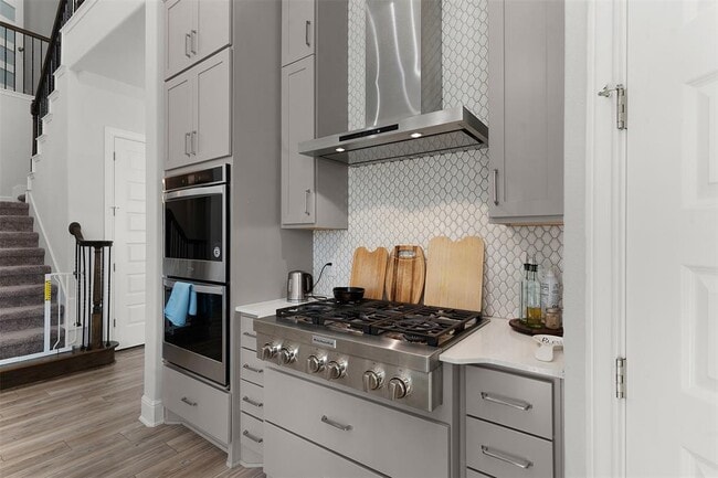 Building Photo - 3203 Scenic Valley Dr