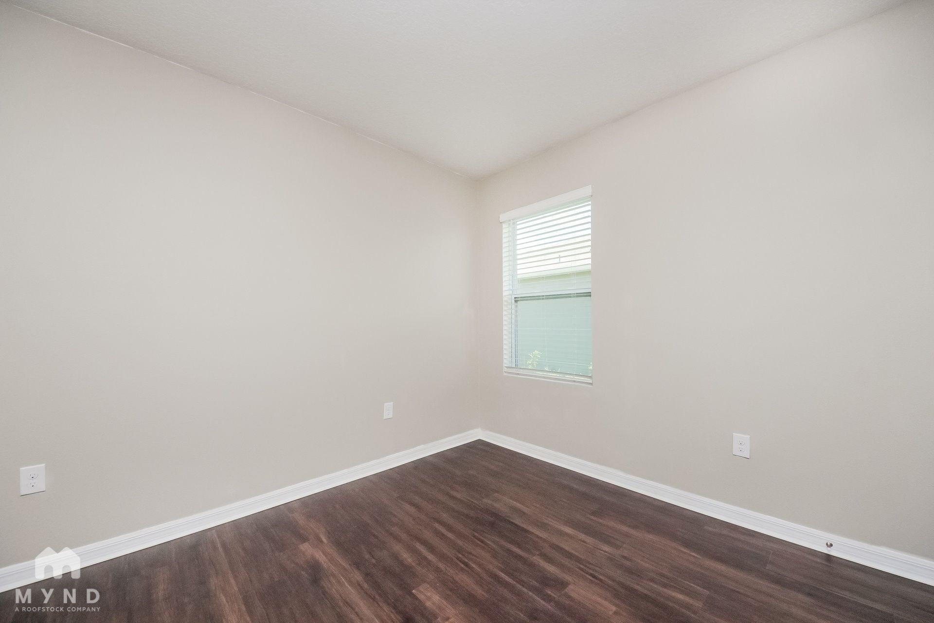 Building Photo - 1461 Powell Ln
