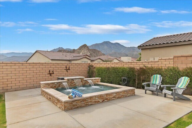 Building Photo - 58179 Aragon Way