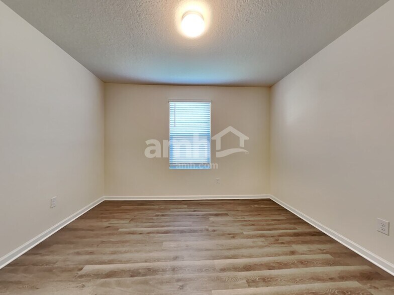 Building Photo - 3462 Lynn Ct