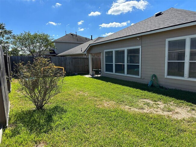 Building Photo - 1619 Mills Pass Way
