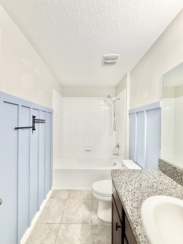 Building Photo - 17134 White Mangrove Dr