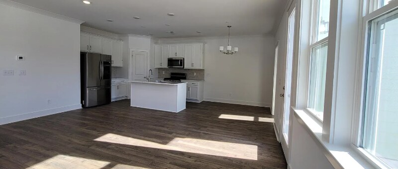 Building Photo - 408 Ringo Ln