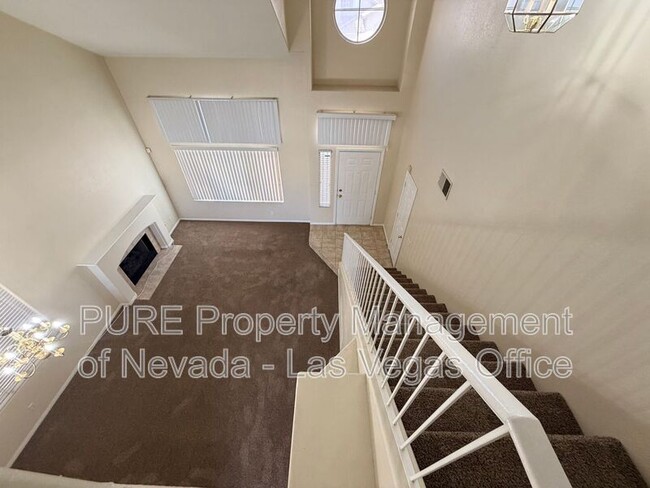 Building Photo - 266 Bluefield Ln
