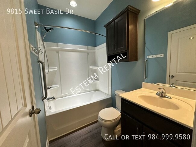 Building Photo - 9815 Sweet Basil Dr