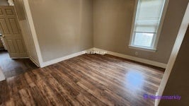 Building Photo - 434 Bruner St