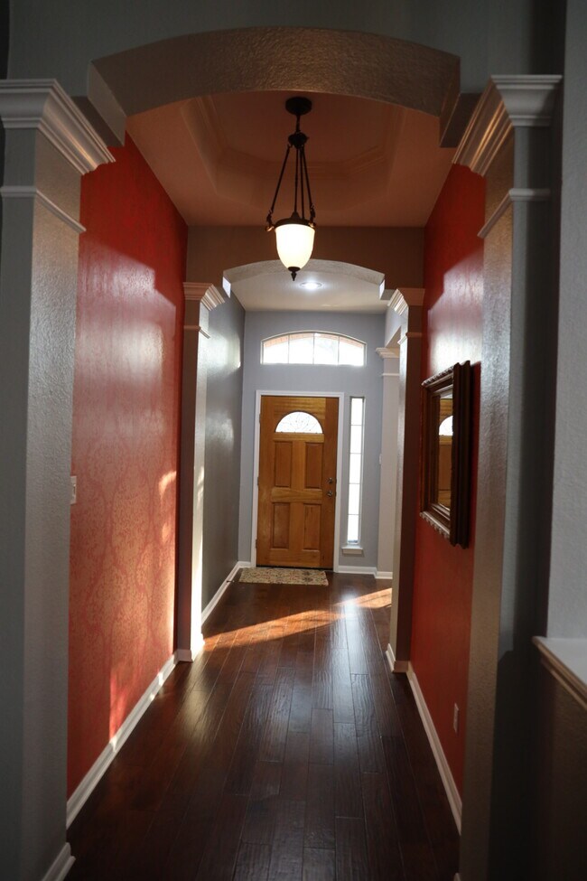 Hallway - 2132 Rodeo Dr