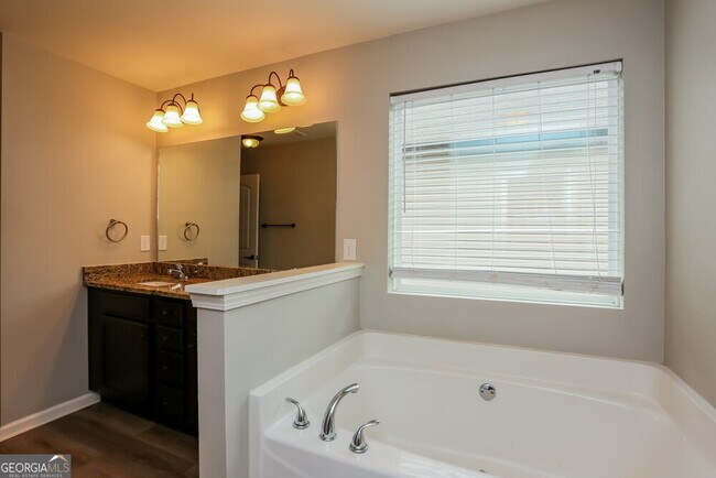 Building Photo - 214 Bethany Manor Ct