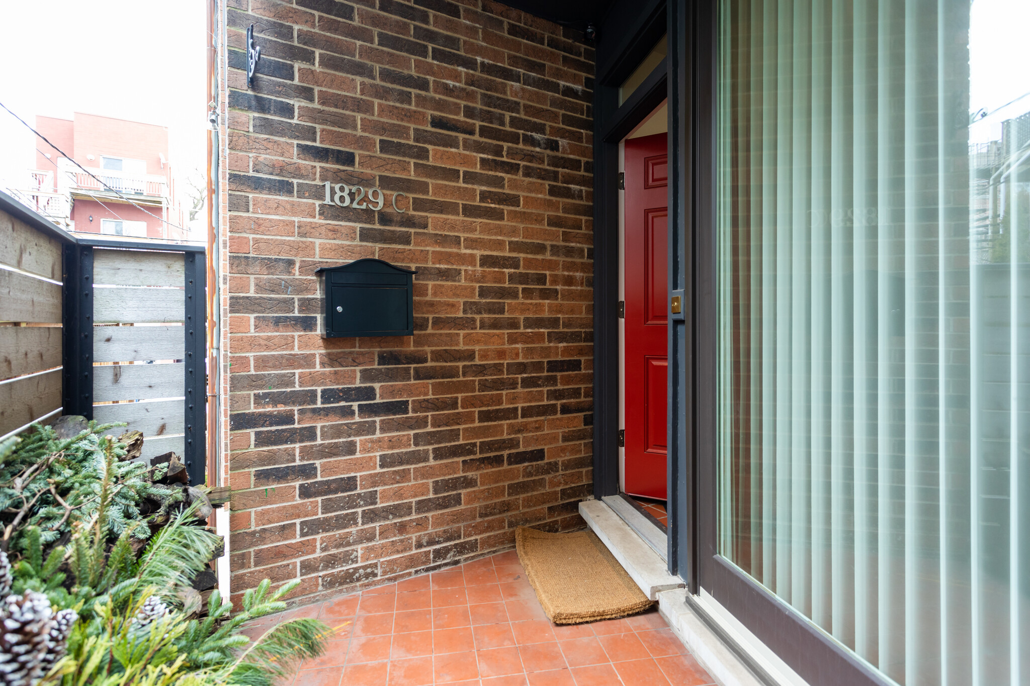 Entrance - 1829 N Cleveland Ave