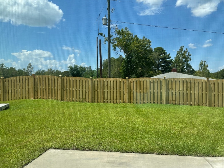 Building Photo - 120 Coppersmith Dr