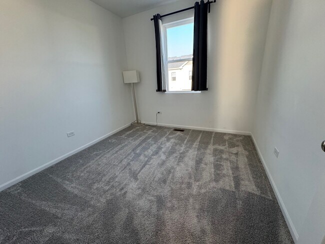 Building Photo - 4347 Chelsea Mnr Cir