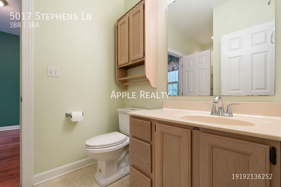 Building Photo - 5017 Stephens Ln