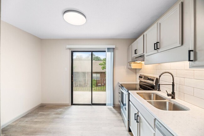 Building Photo - 4809 Cannon Ridge Dr