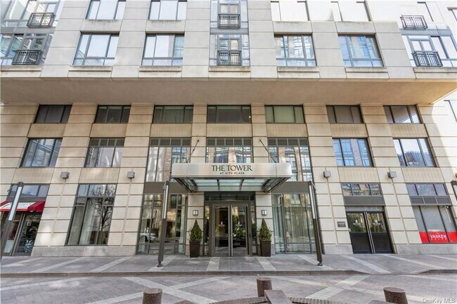 Building Photo - 10 City Pl