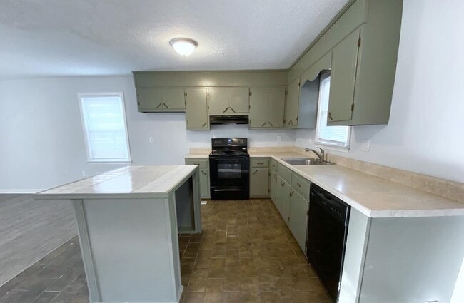 Building Photo - 2964 Dye Ford Rd