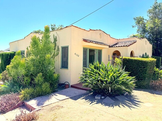 Primary Photo - 4024-4026 York Blvd.