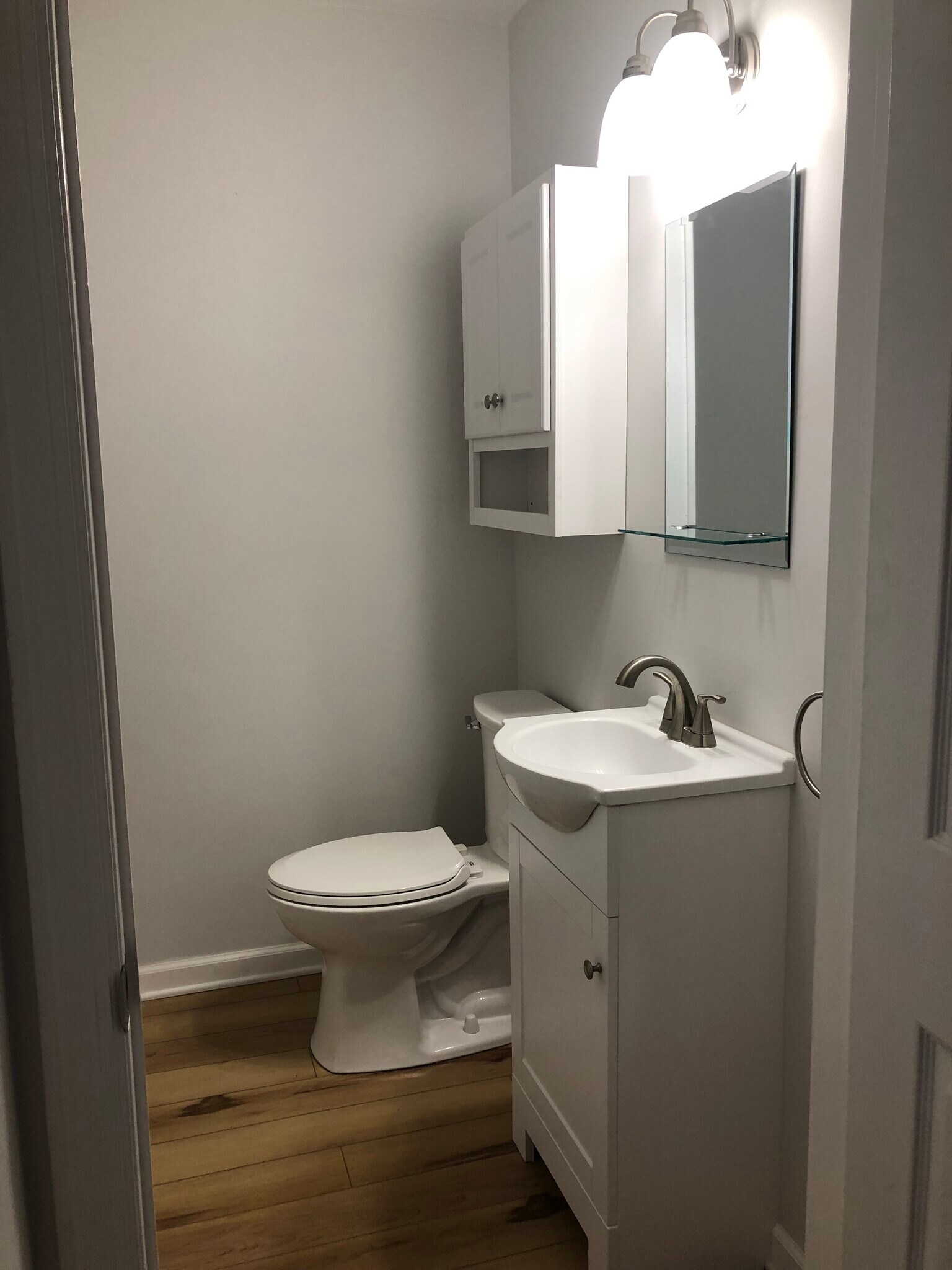 1/2 bath next to dining room - 16 Crestmont Dr