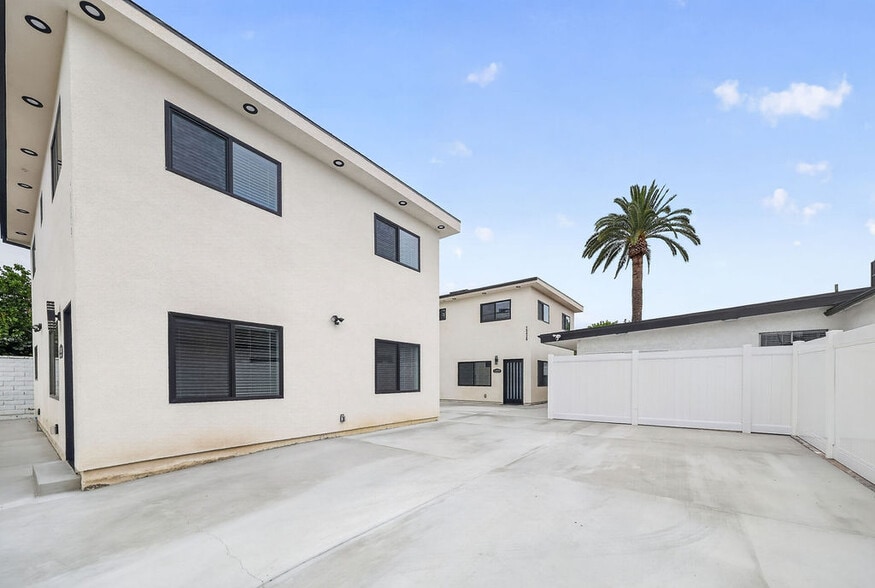Building Photo - 9614 Bartee Ave
