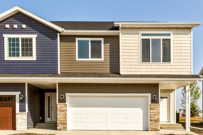 Building Photo - Cottagewood Townhomes