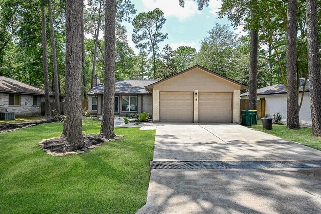 Primary Photo - 5 Rock Pine Ct