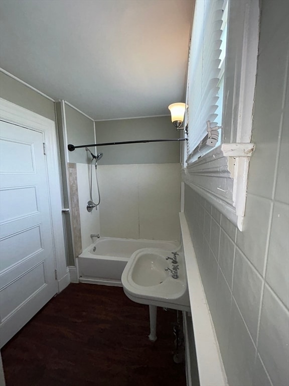 Building Photo - 604 Rock St