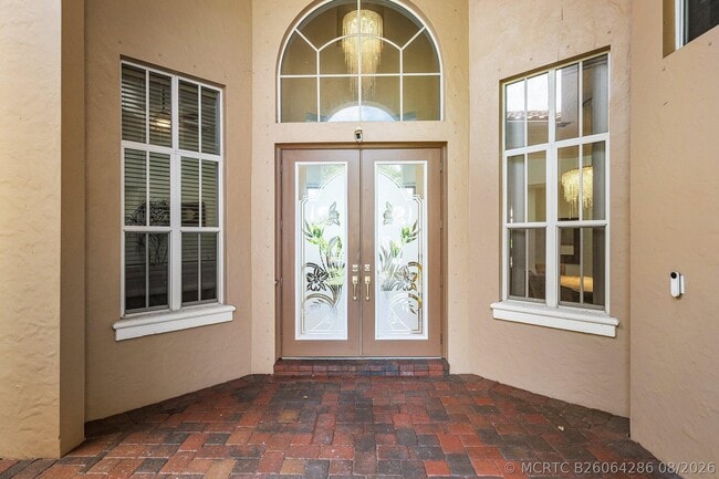 Building Photo - 3381 Lago De Talavera