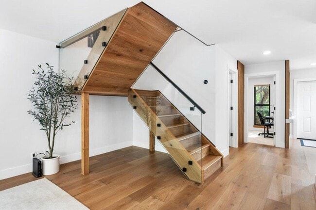 Building Photo - 5610 S Ocean Blvd