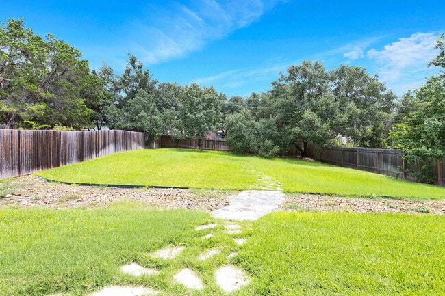 Building Photo - 6412 Convict Hill Rd