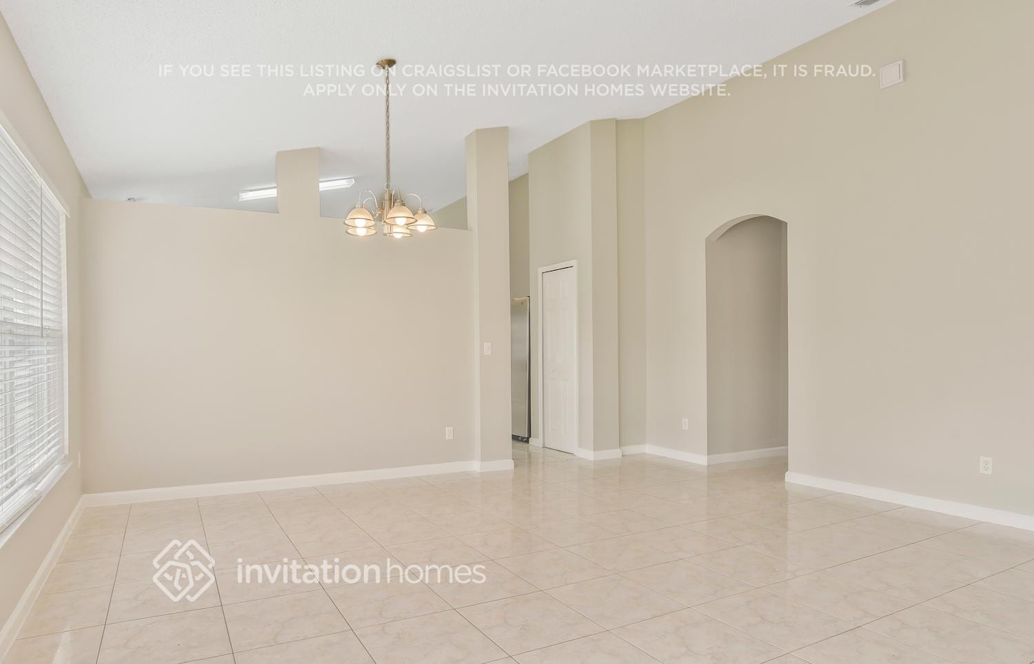 Building Photo - 6558 Cherry Grove Cir