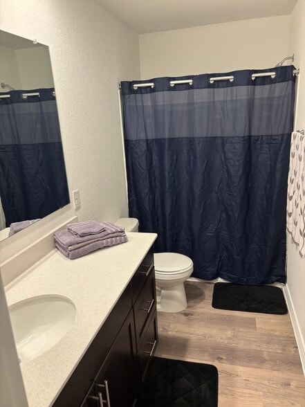 Building Photo - 8123 Hamrick Cir