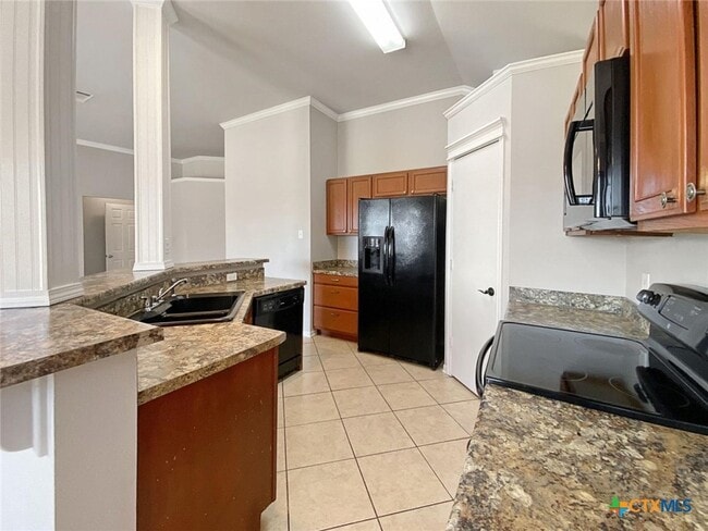 Building Photo - 8314 Sunset Trail