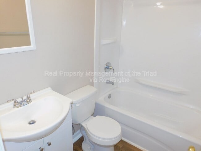 Building Photo - 2636 Reid St