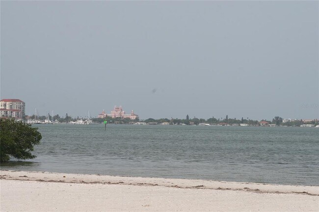 Building Photo - 4737 Dolphin Cay Ln S