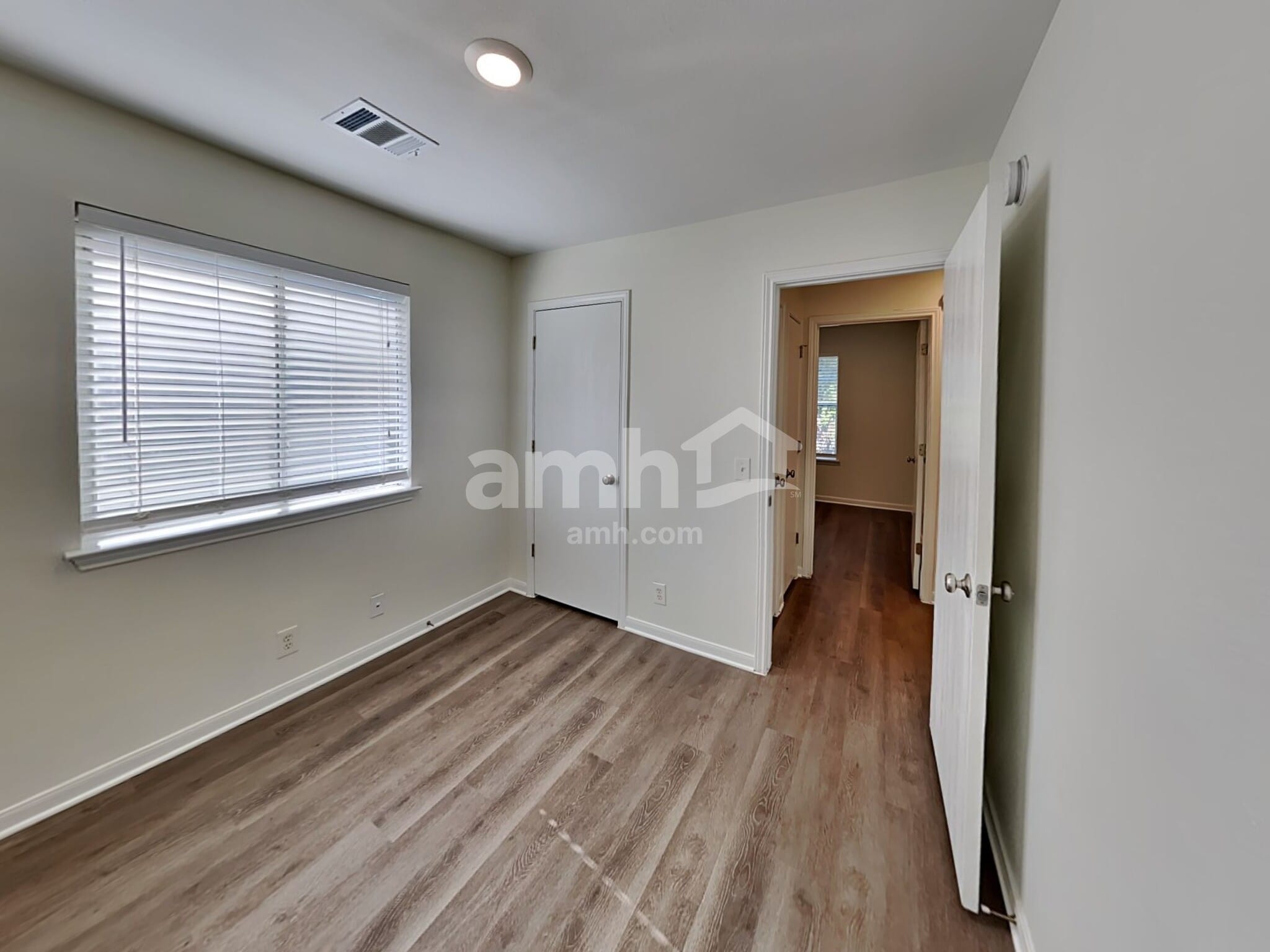 Building Photo - 110 Pony Cv