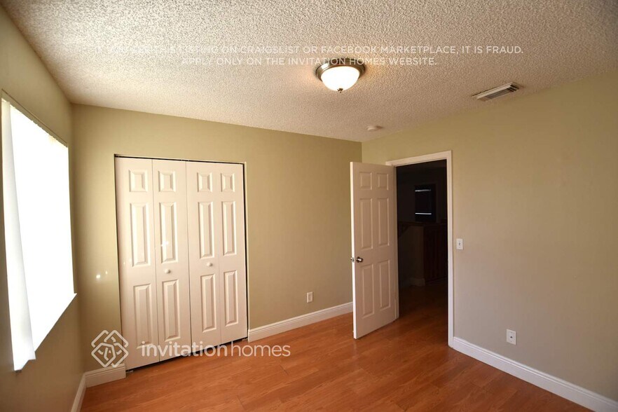 Building Photo - 13440 SW 24th St