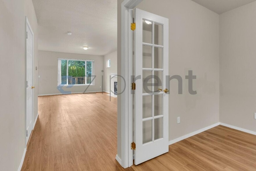 Building Photo - 21312 Redtop Terrace