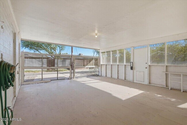 Building Photo - 8444 E Coronado Rd