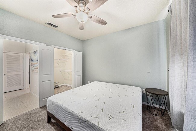 Building Photo - 4221 W Spruce St