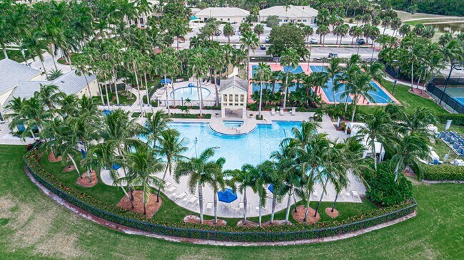 Building Photo - Spacious 3-Bedroom with 3 Full Baths in Royal Palm Beach!