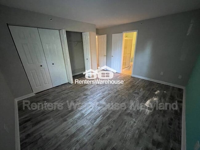 Building Photo - 201 Star Pointe Ct