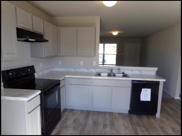 Building Photo - 1817 Tiger Lily Ln