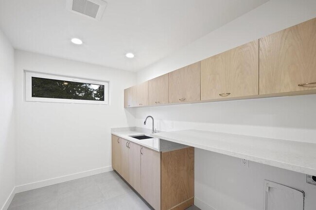 Building Photo - 13755 1st Ave NW