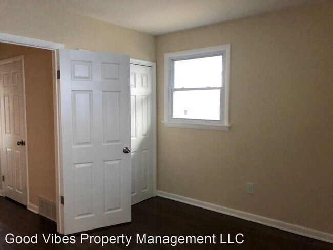 Building Photo - 2 br, 1 bath House - 166 Linden Ave