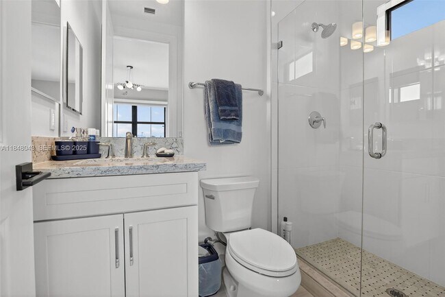 Building Photo - 14855 Millstone Ranches Dr