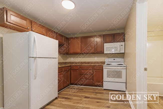 Building Photo - 1611 S Gharkey St