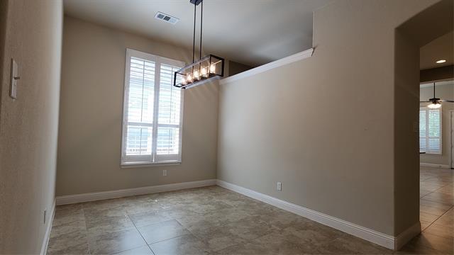 Building Photo - 5621 Grove Cove Dr