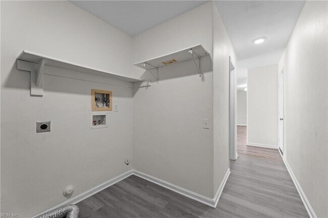 Building Photo - Graystone Reserves